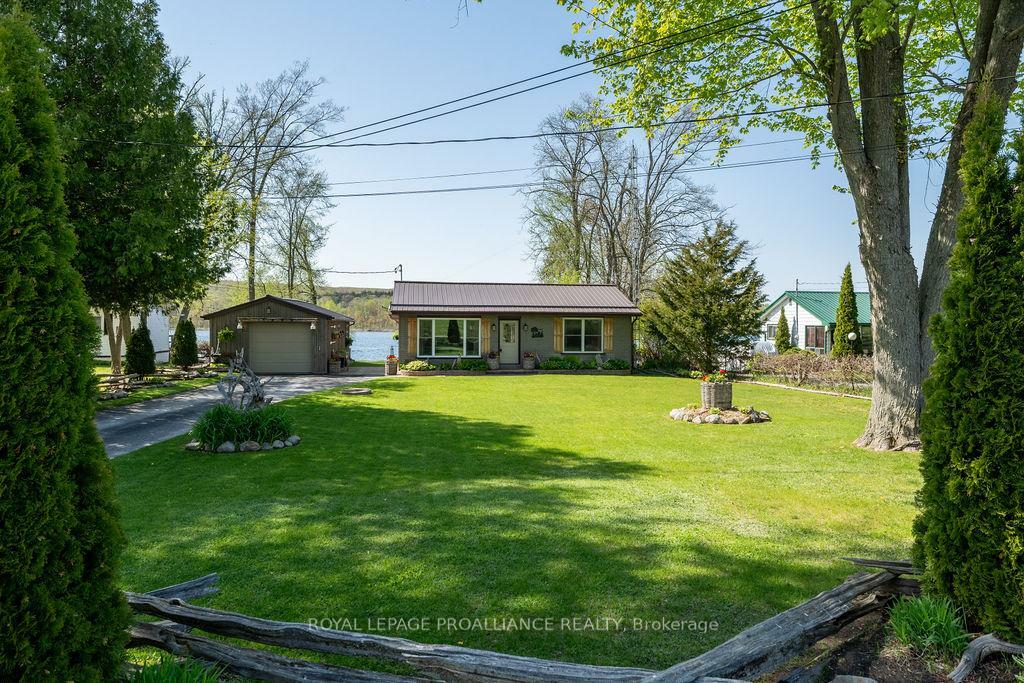 Property Photo: 33A Richardson Point Lane ON K0K 2C0