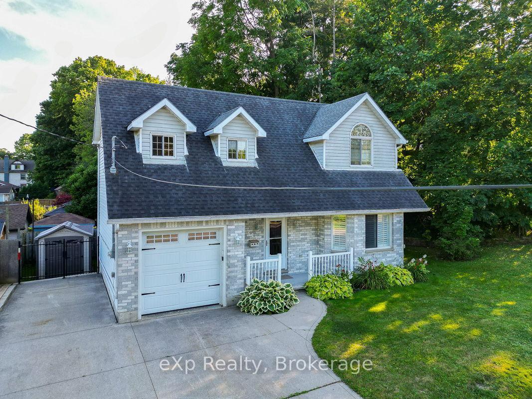 Property Photo: 525 19th Street W ON N4K 6X4