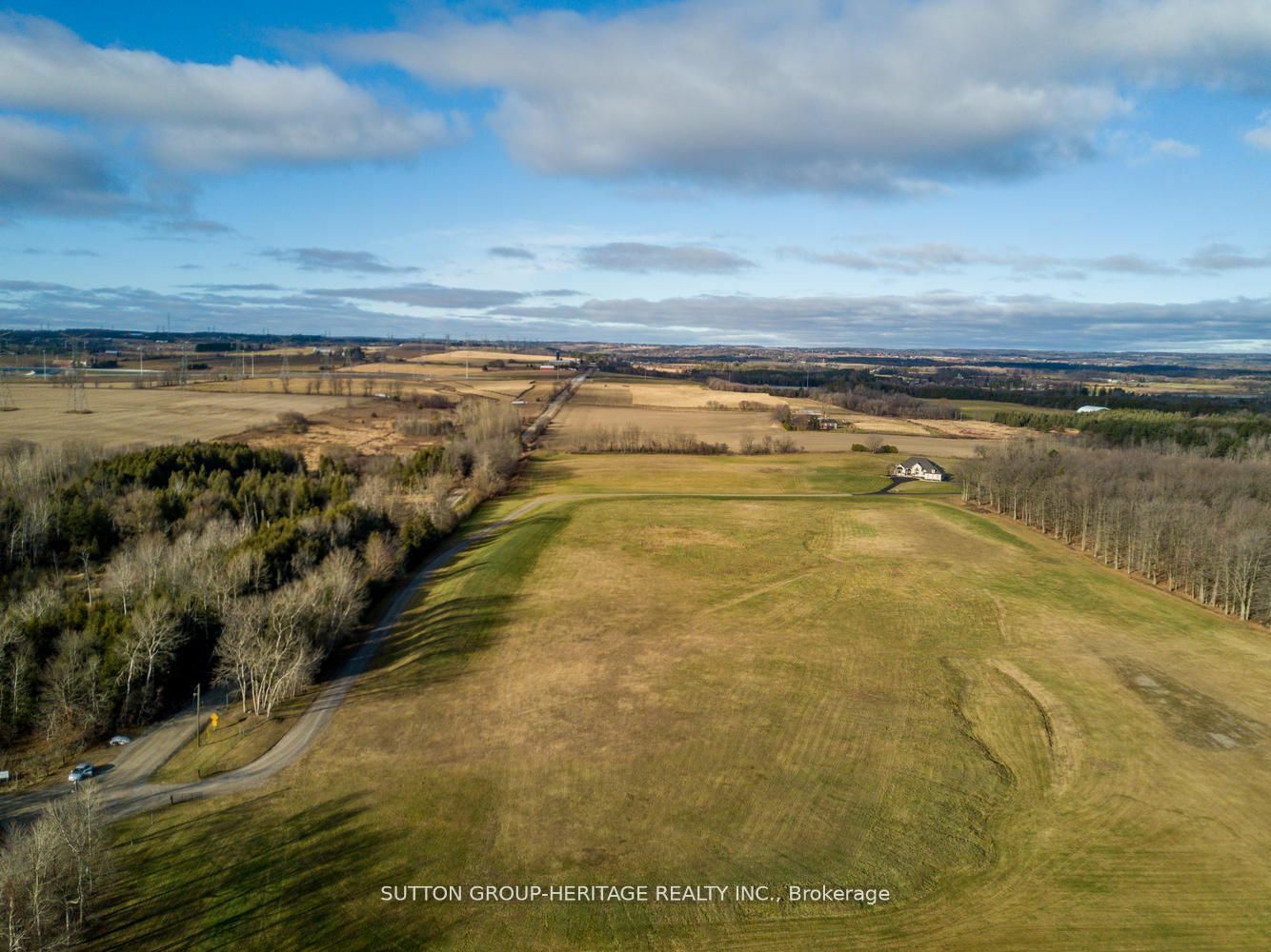 Photo de la propriété:  2100 Taunton Rd  ON L0B 1J0 