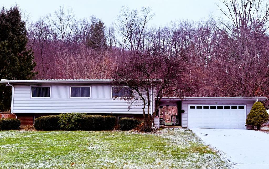 Property Photo:  21 Sunny Dell Circle  NY 14845 