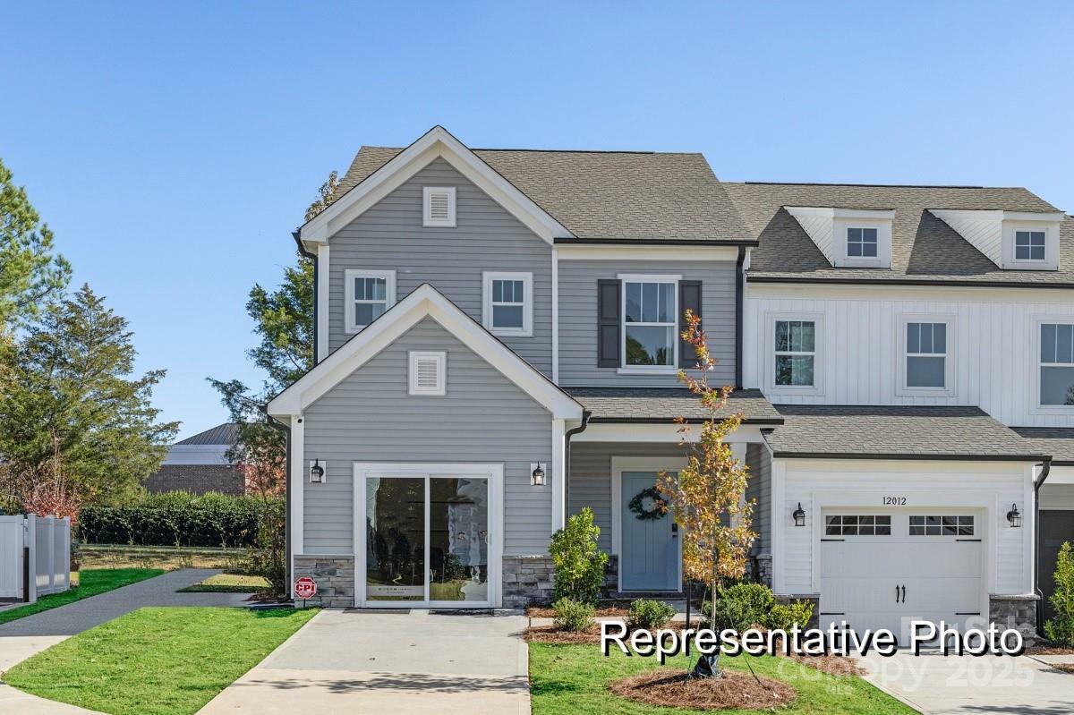 Property Photo: 11311 Magpie Court 2 NC 28215