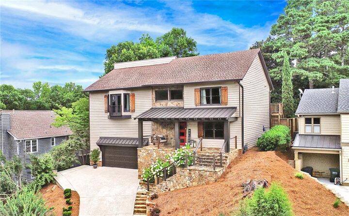 10195 Kinross Road  Roswell GA 30076 photo