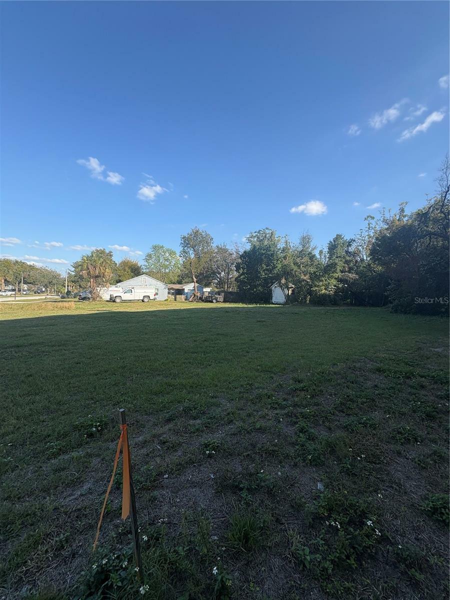 Property Photo:  106 S Wymore Road  FL 32789 