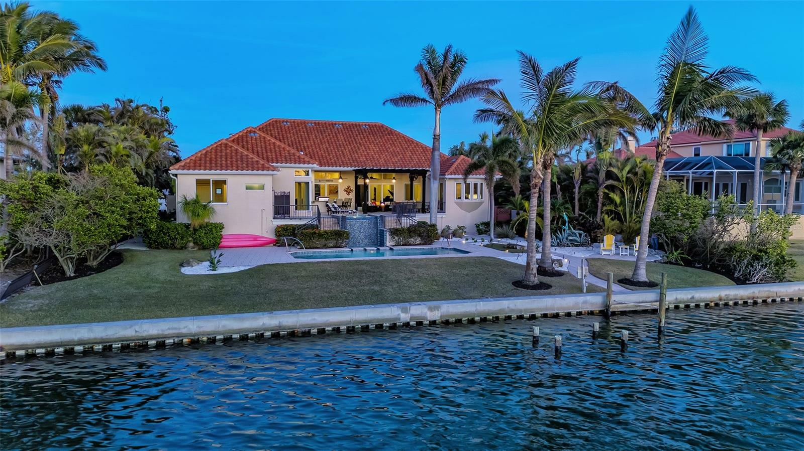 Property Photo: 400 N Washington Drive FL 34236