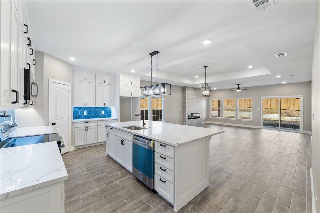 402 Lagoon Drive  Gun Barrel City TX 75156 photo