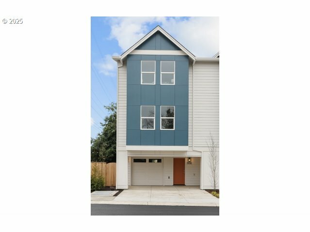15091 SE Division St  Portland OR 97236 photo