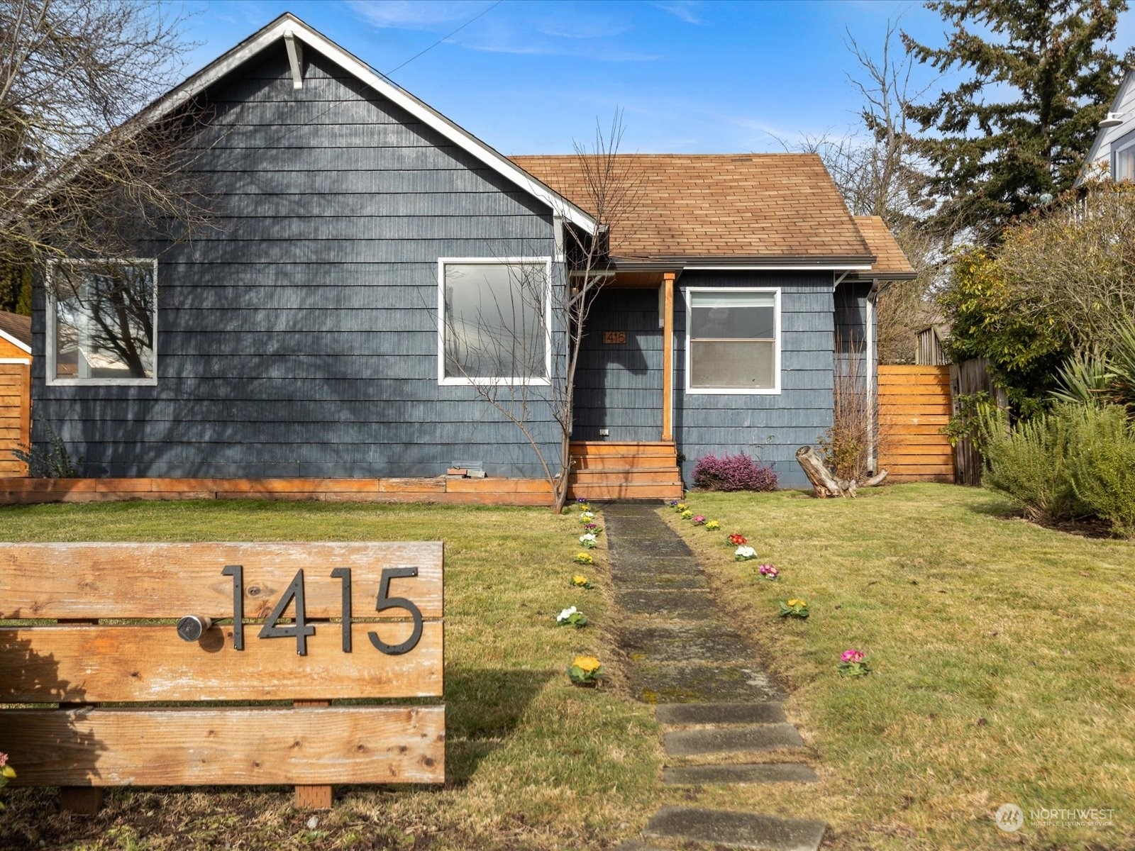 Property Photo: 1415 9th Street WA 98270