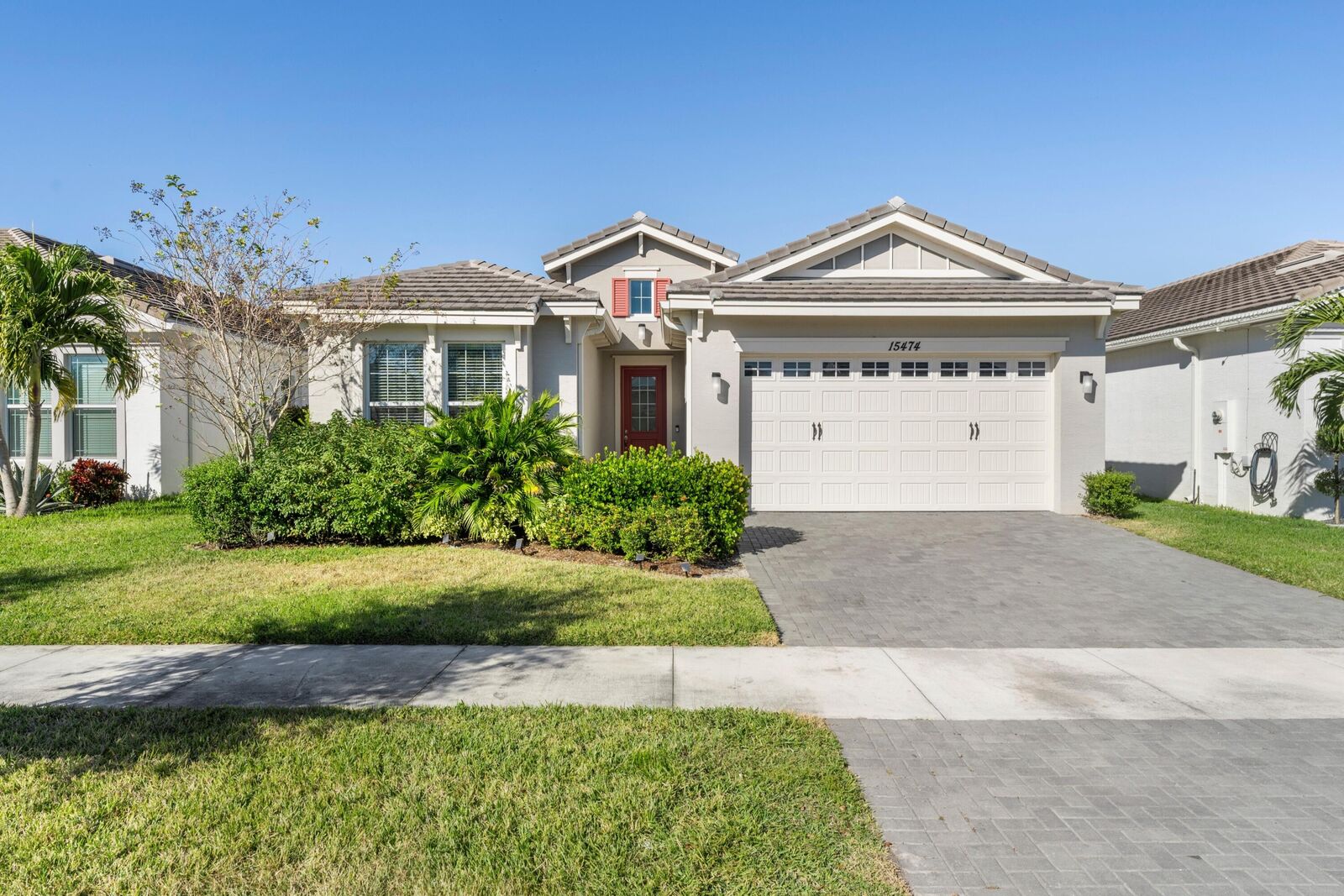 Property Photo:  15474 Goldfinch Circle  FL 33470 