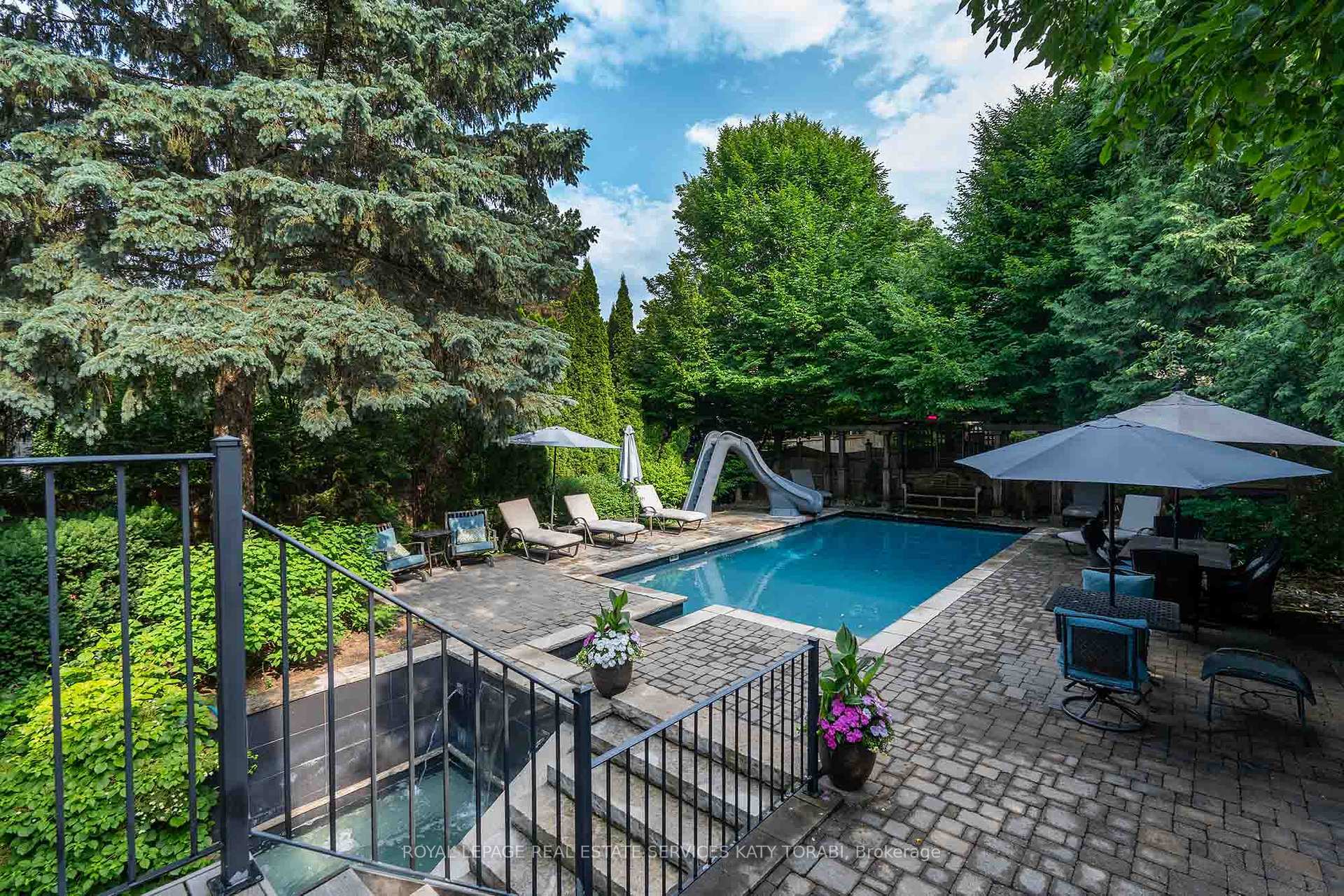 Property Photo: 135 Buckingham Avenue ON M4N 1R5