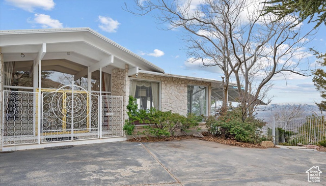Property Photo: 2256 S Lakeline Cir UT 84109