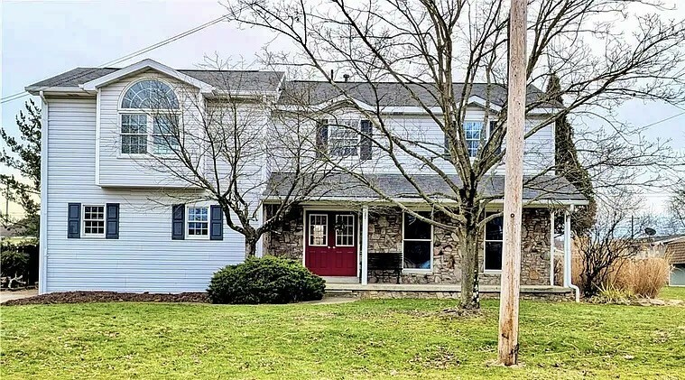 Property Photo: 309 E Tacoma Ave PA 15650