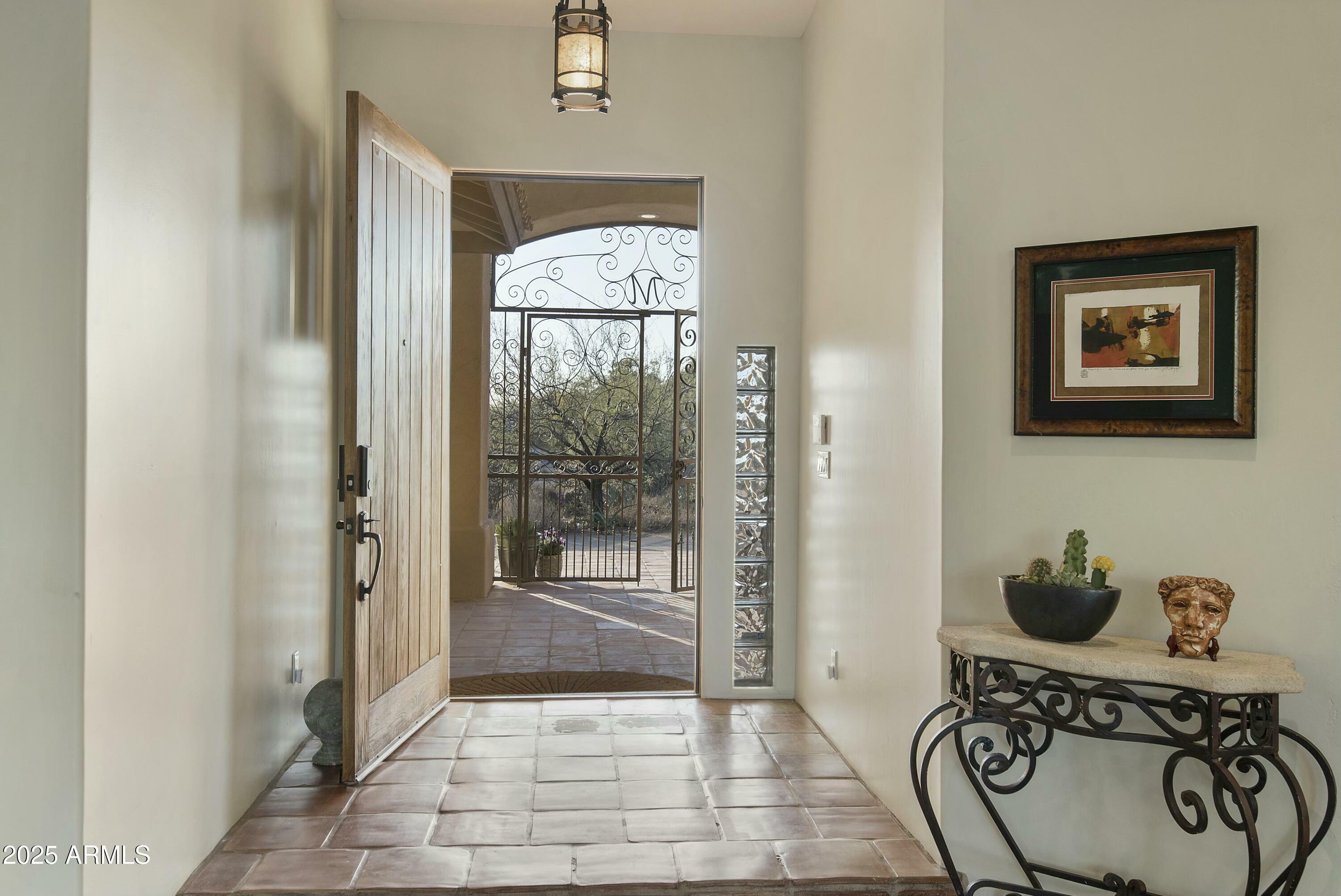 Property Photo:  25409 N Ranch Gate Road  AZ 85255 