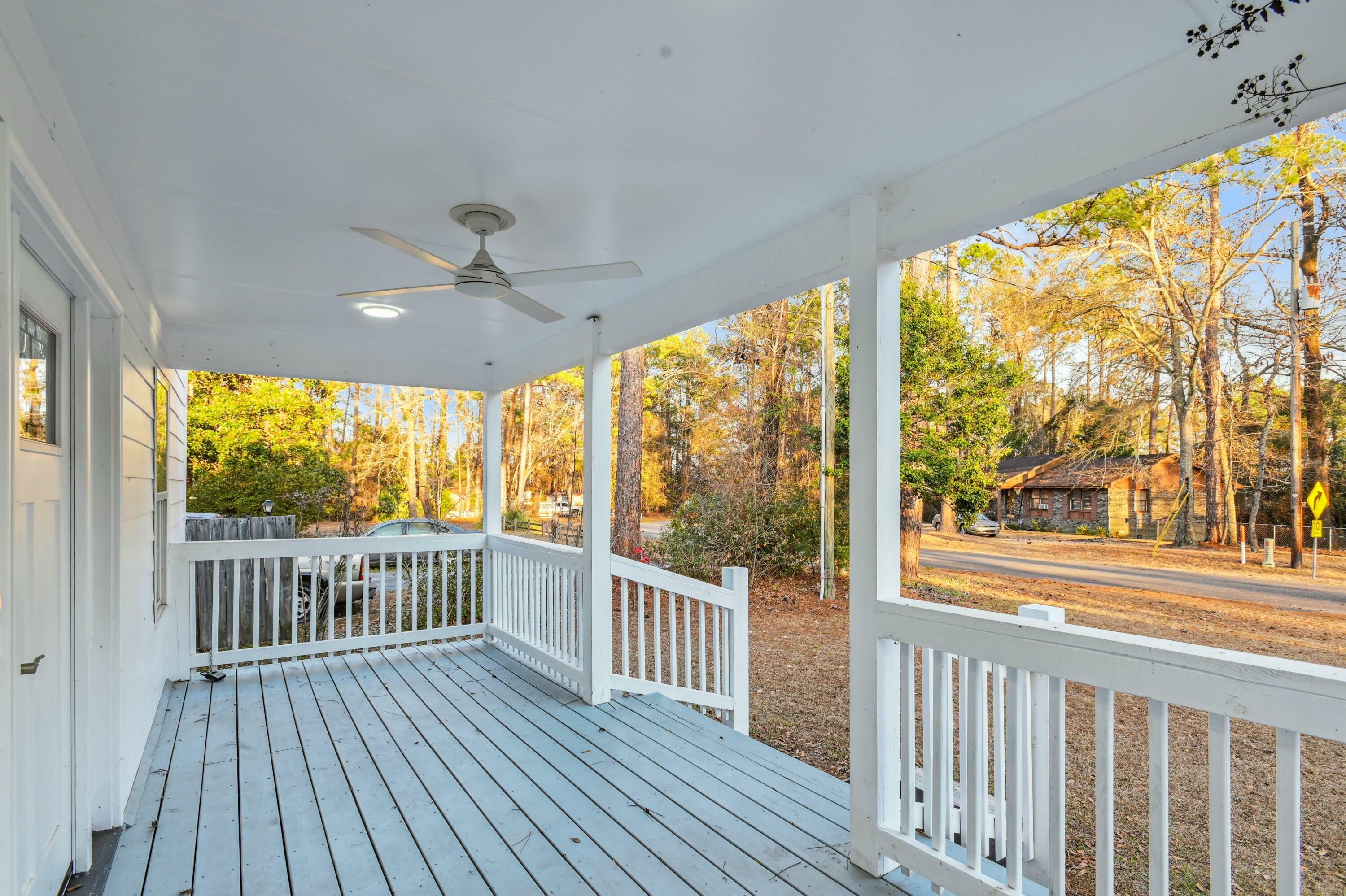 Property Photo:  213 Rose Avenue  SC 29488 