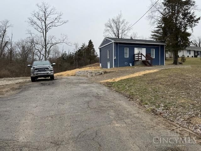 Property Photo:  1641 Hamilton Richmond Road  OH 45013 