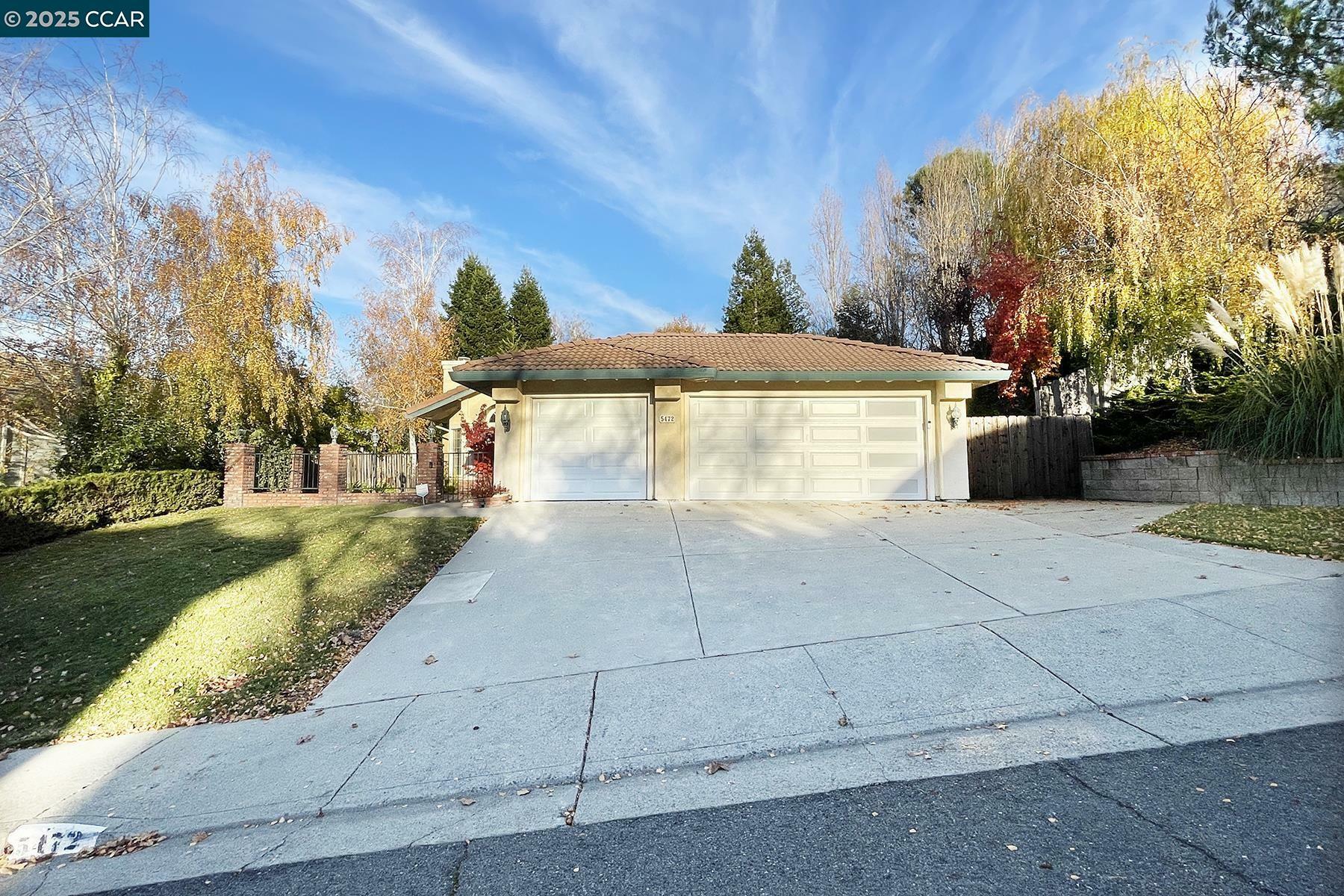 Property Photo:  5472 Country View Dr  CA 94803 