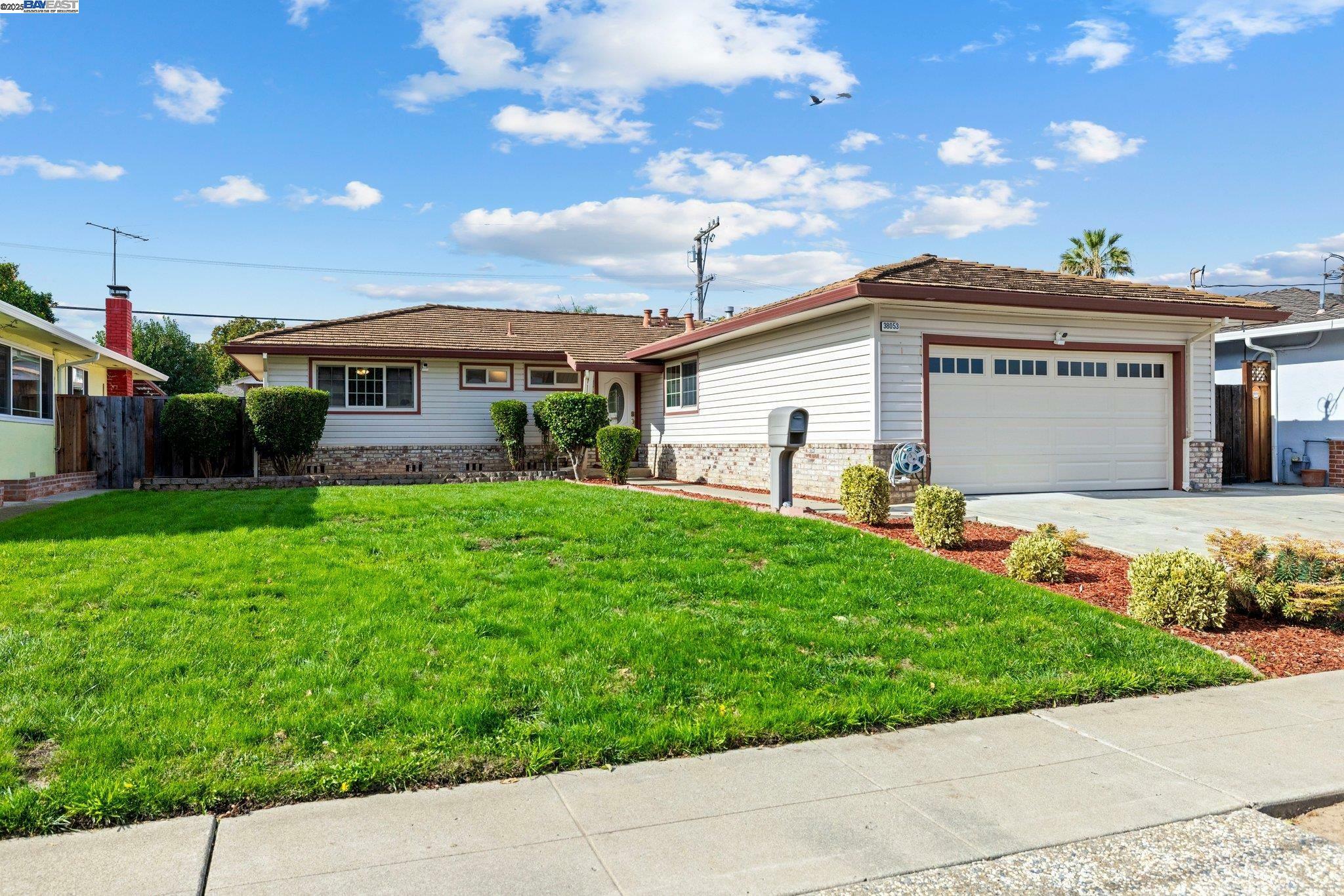 Property Photo:  38053 Temple Way  CA 94536 