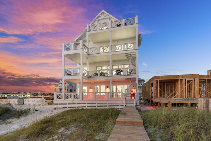 Property Photo:  5939 Gulf Drive  FL 32408 