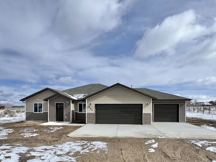 Property Photo:  4311 Windsor Avenue  NV 89801 