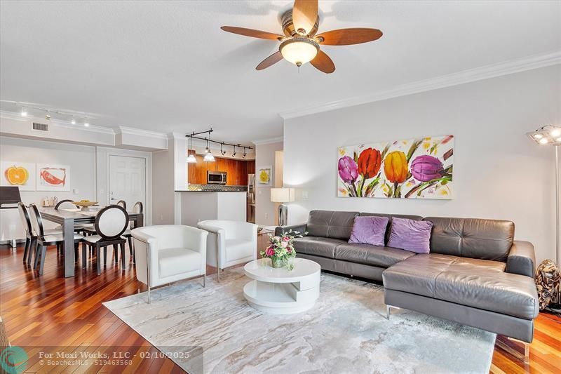 Property Photo: 2401 NE 65th St 203 FL 33308