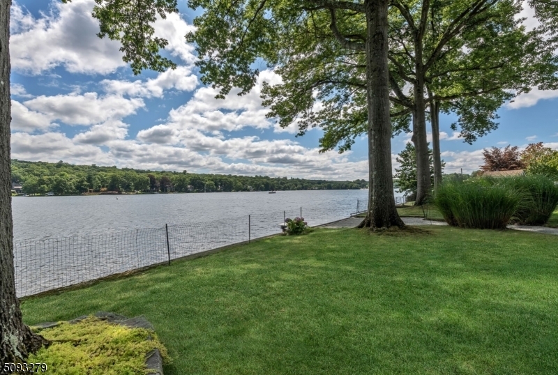 Property Photo:  986 Pines Lake Dr  NJ 07470 