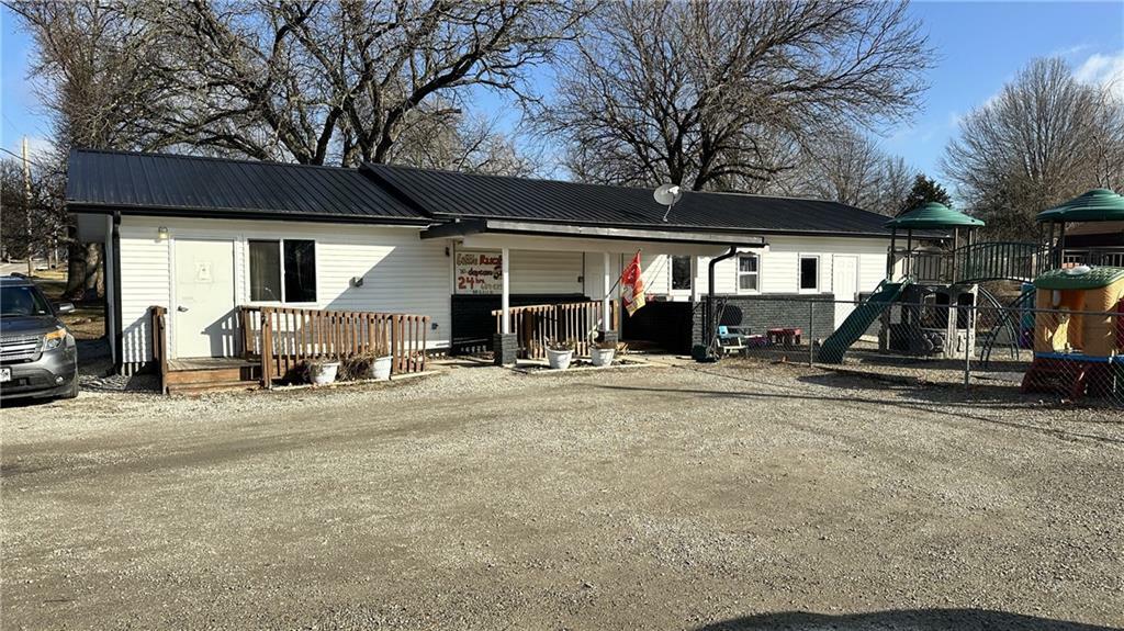 901 E 2nd Street  Trenton MO 64683 photo