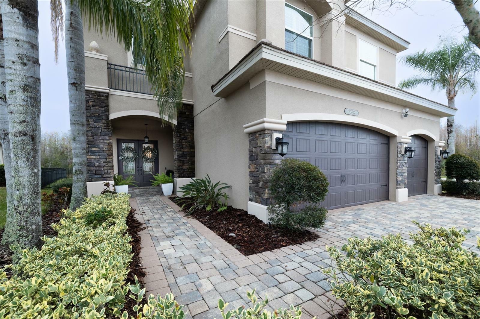 Property Photo:  2388 Oakwood Preserve Drive  FL 33543 