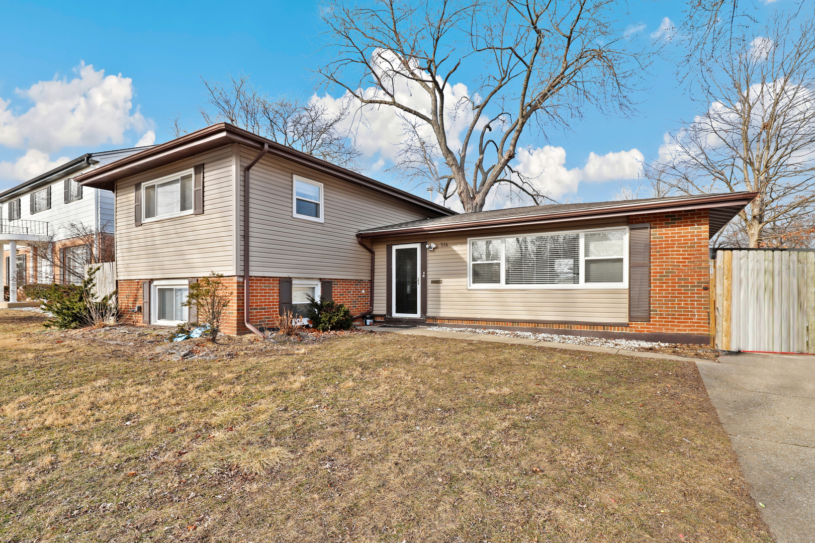 Property Photo: 514 Illinois Street IL 60466