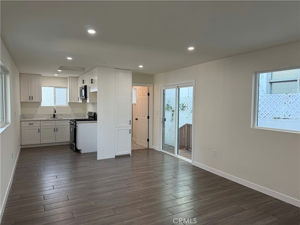 Property Photo:  1024 Willard Avenue A  CA 91201 