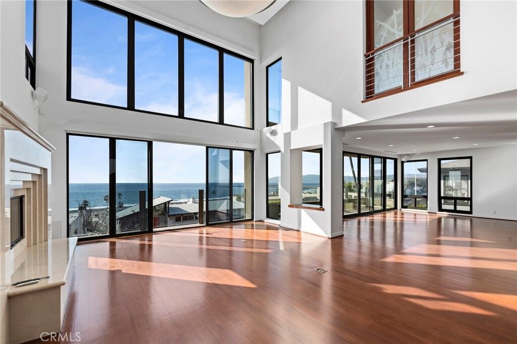 Property Photo: 7306 Vista Del Mar Lane CA 90293