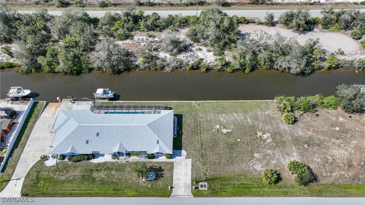 Property Photo:  3339 Desoto Drive  FL 33983 