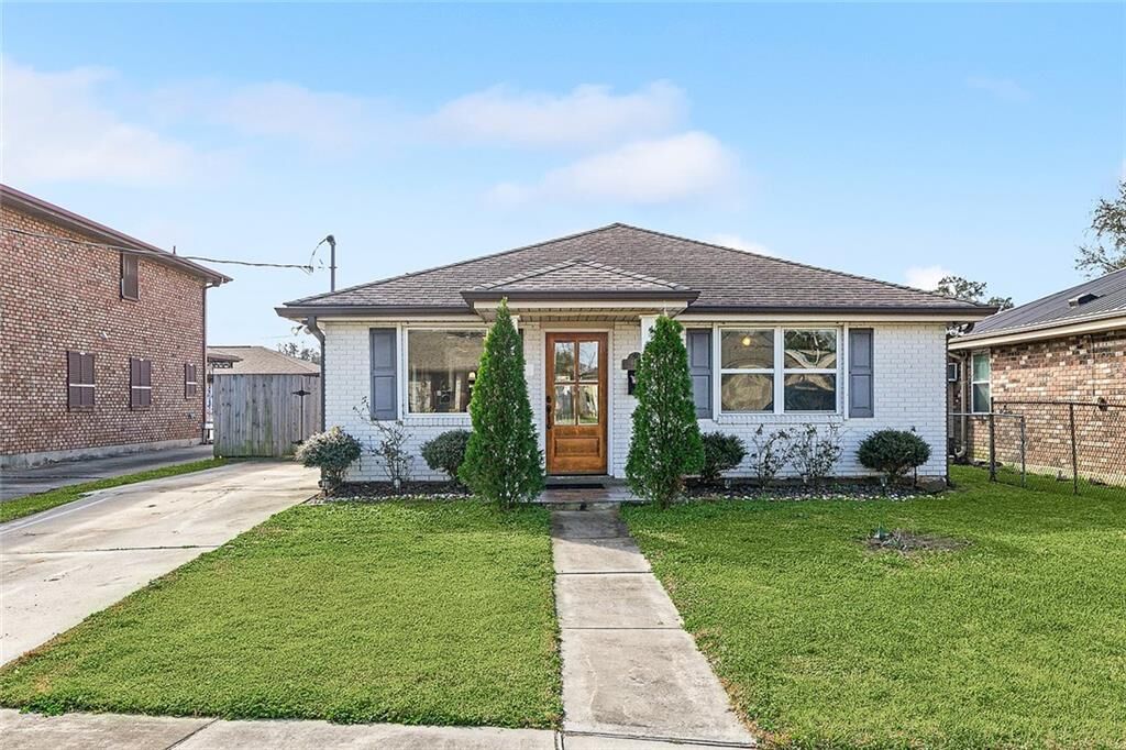 Property Photo:  4428 Loveland Street  LA 70006 