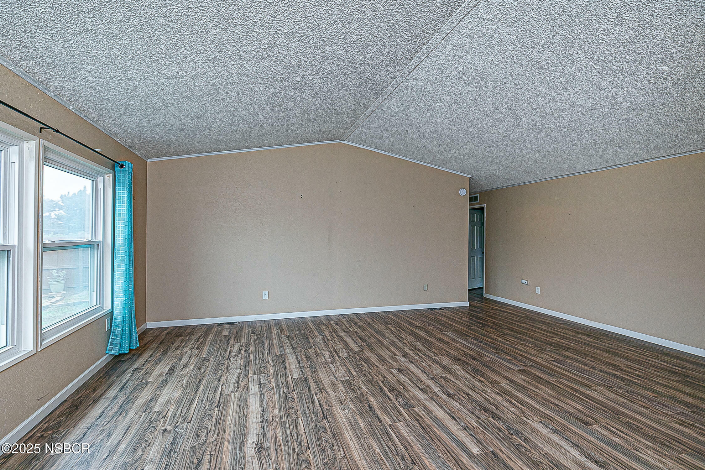 Property Photo:  1650 E Clark Avenue 350  CA 93455 