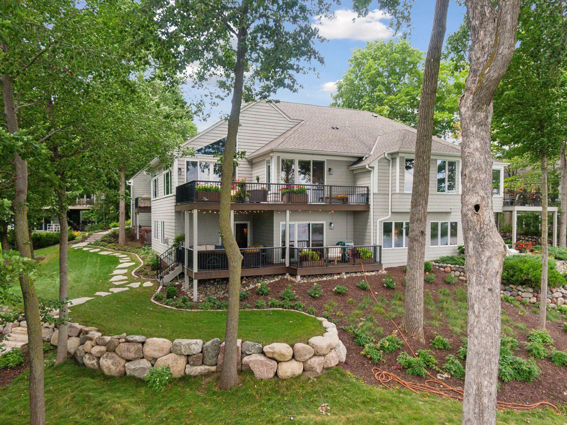 Property Photo:  3028 Pelican Point Circle  MN 55364 