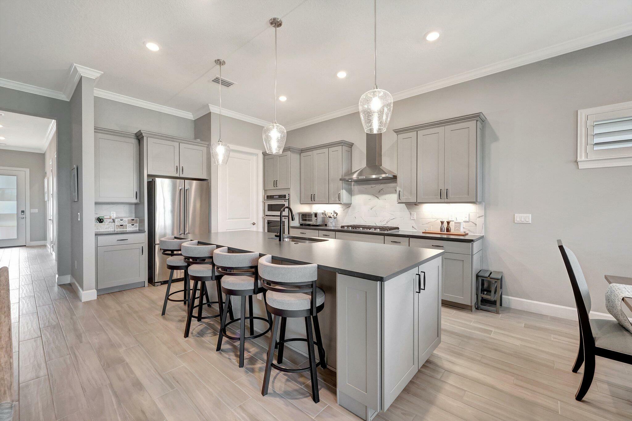 Property Photo:  655 SE Boboli Way  FL 34984 