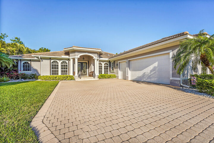 Property Photo: 9402 Pinebark Court FL 34951