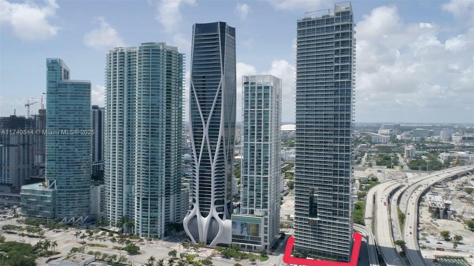 Property Photo:  1100 Biscayne Blvd 4404  FL 33132 