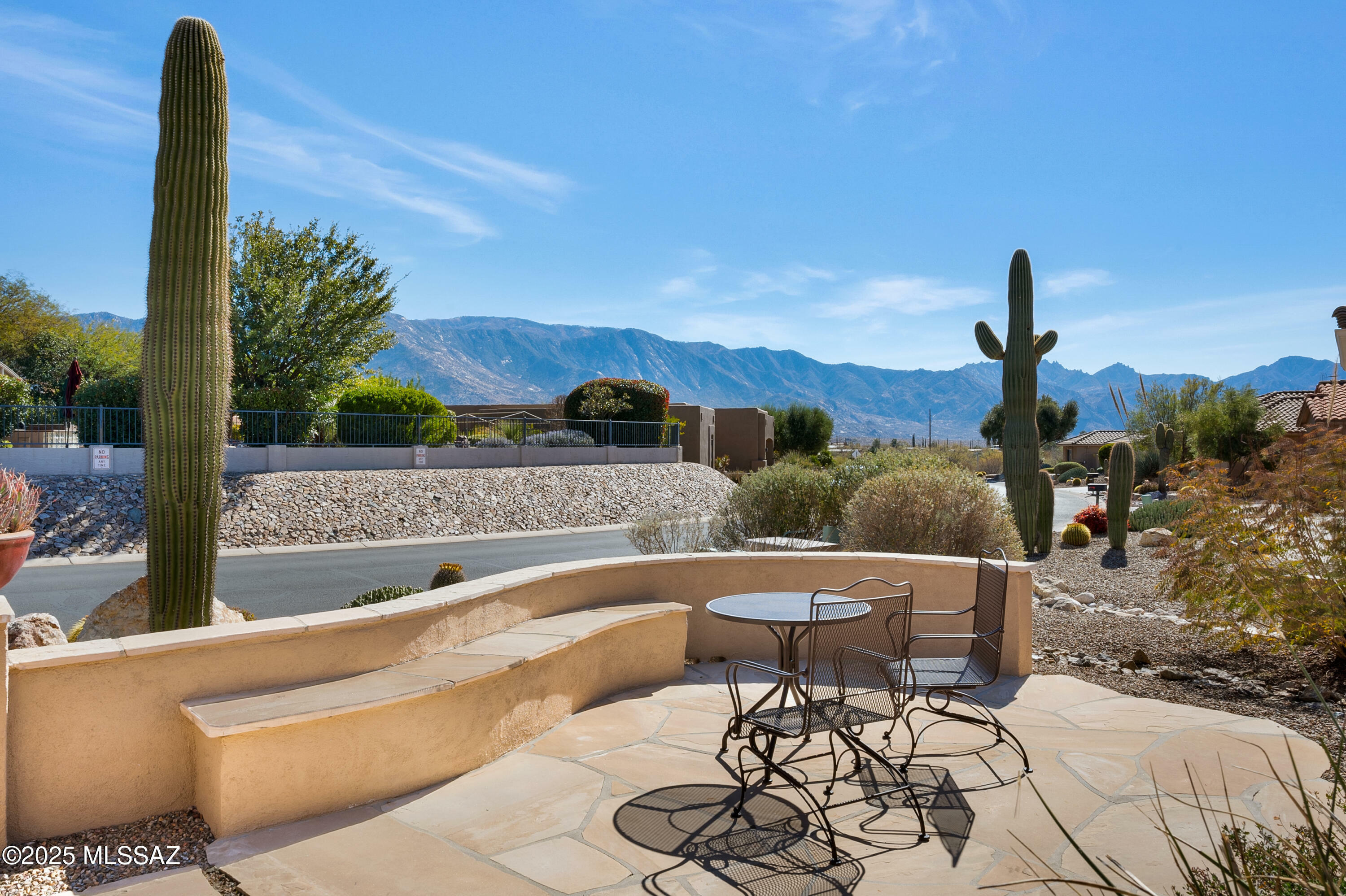 Property Photo:  39842 S Sand Crest Drive  AZ 85739 