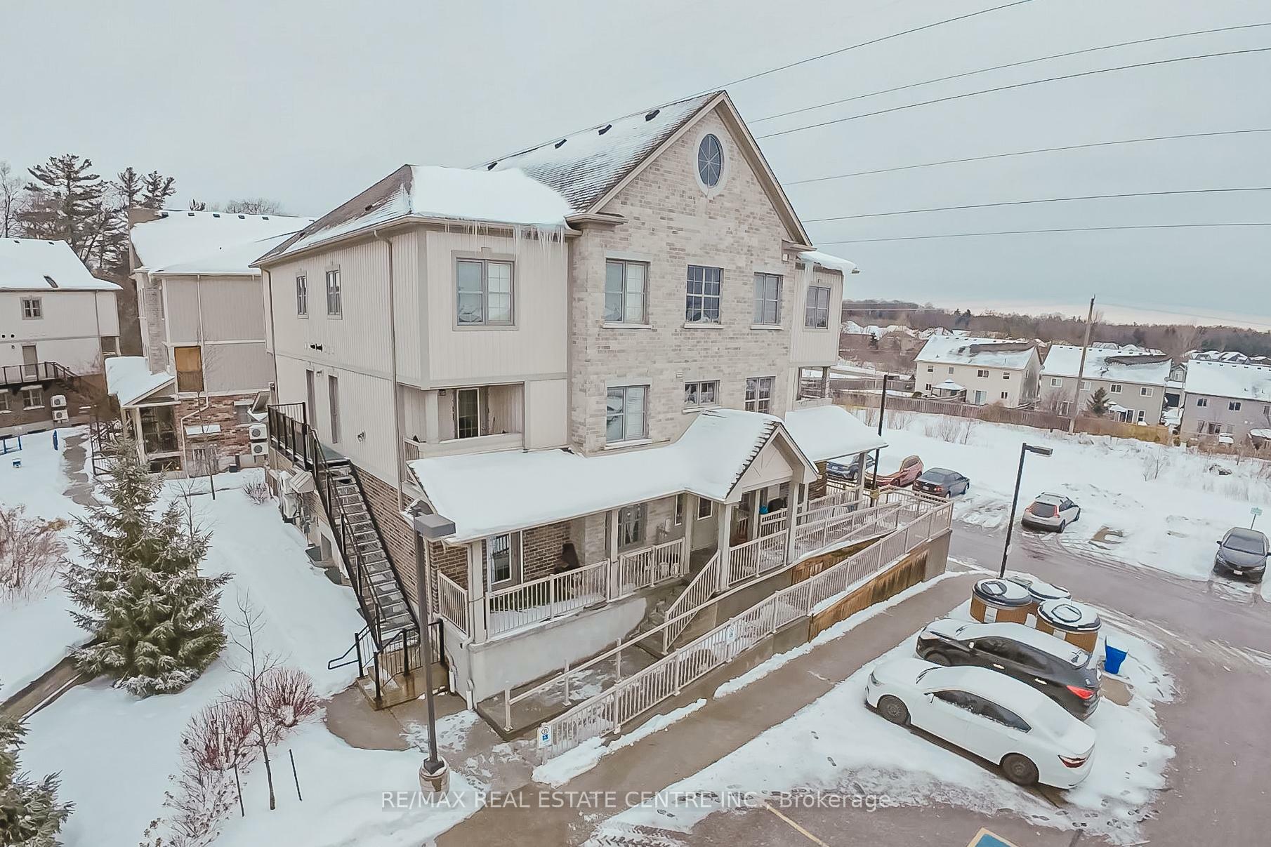 Photo de la propriété: 255 Maitland Street 3D ON N2R 0C8