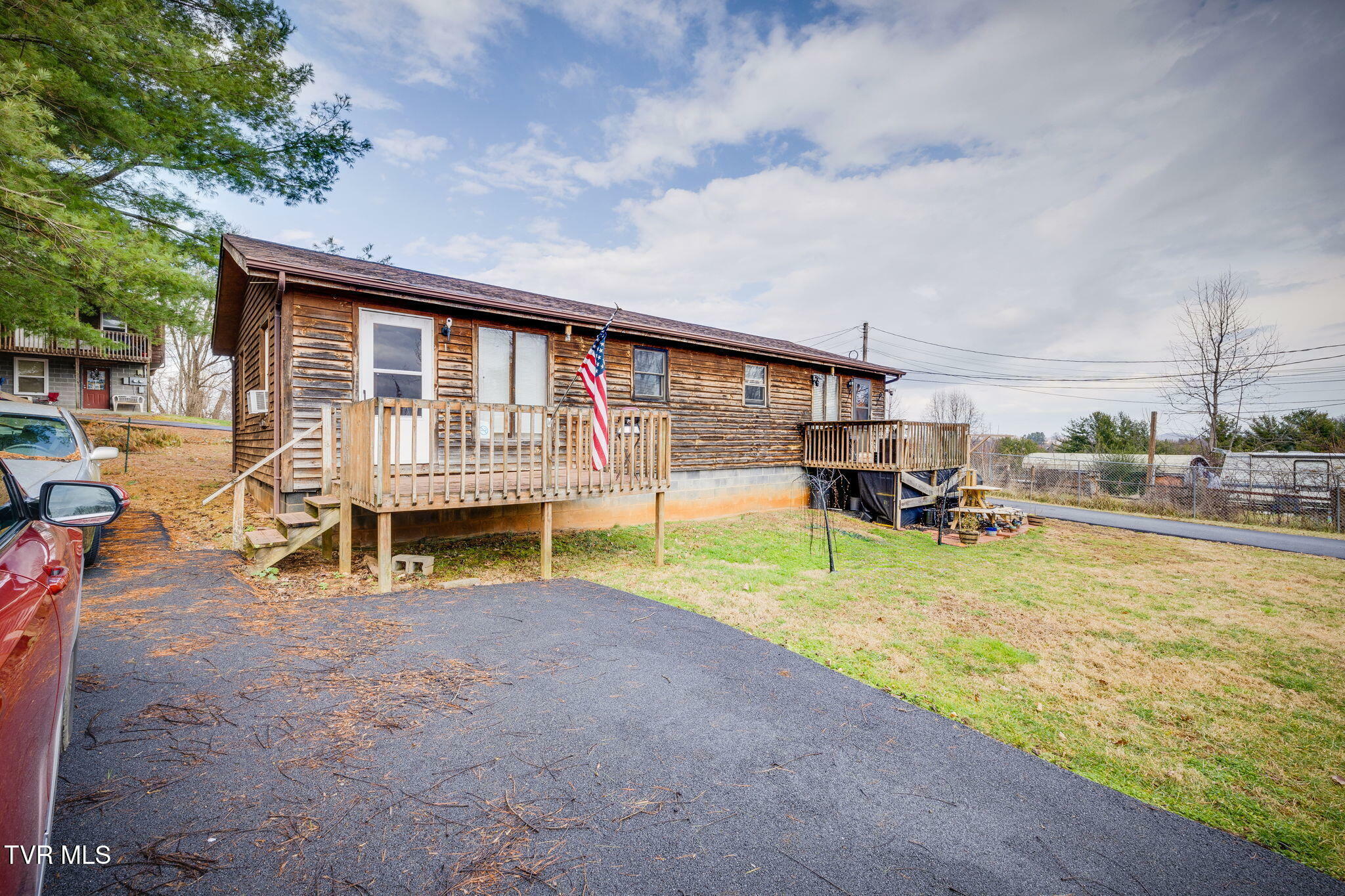 Property Photo:  136 Sneed Hill Road  TN 37643 