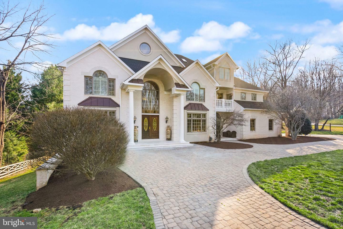 Property Photo: 9941 Lawyers Road VA 22181