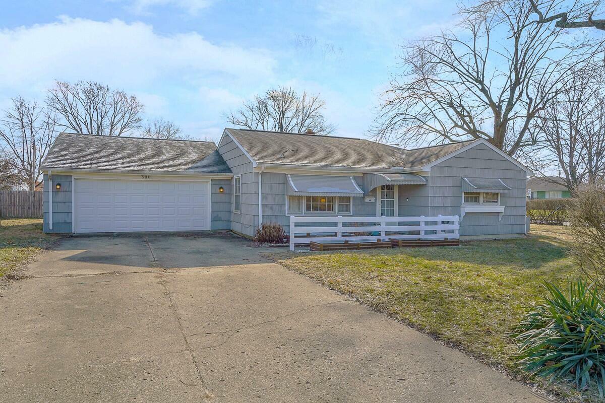 Property Photo:  300 Sturbridge Road  OH 43228 