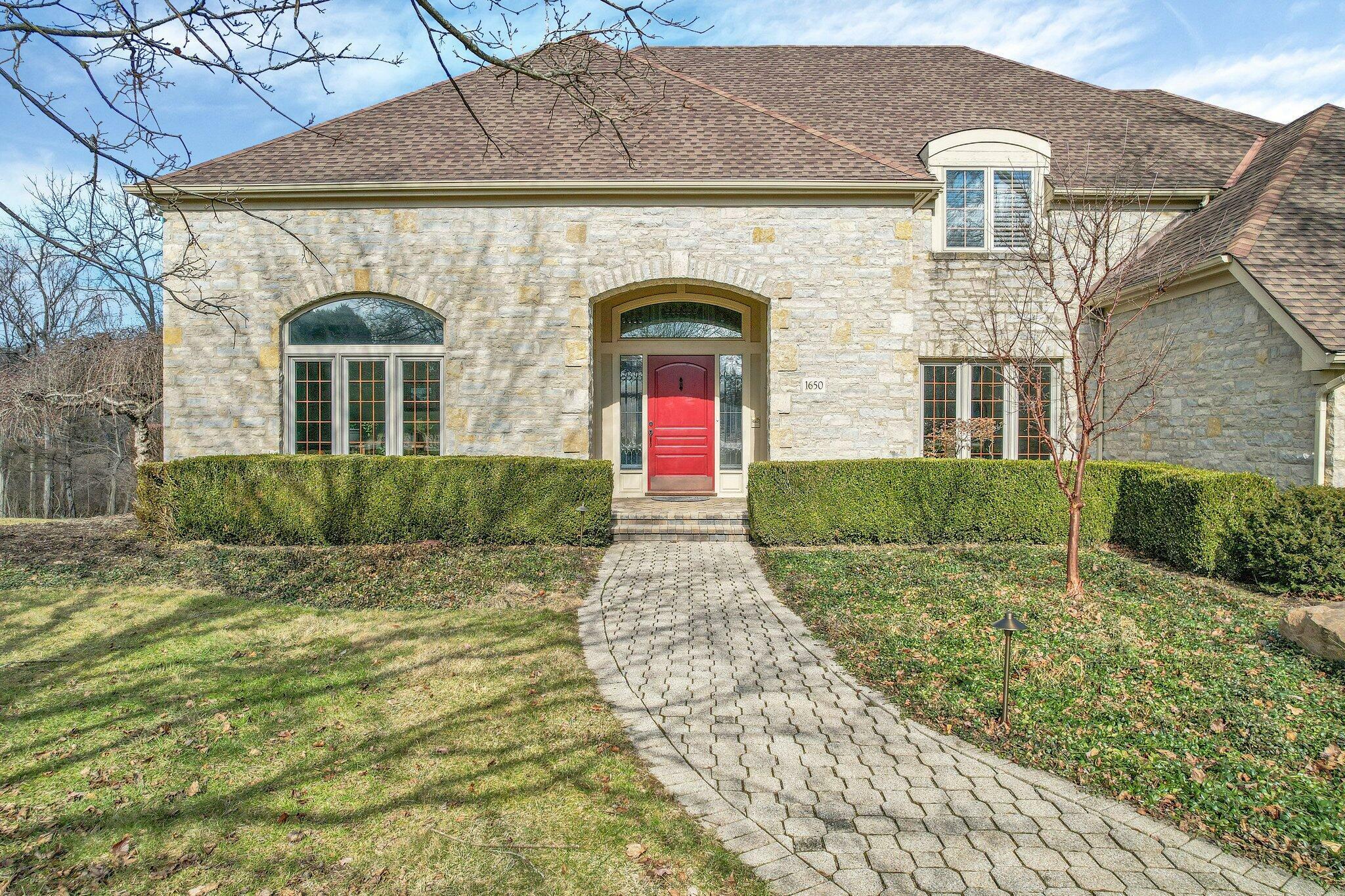 Property Photo: 1650 Sherborne Lane OH 43065
