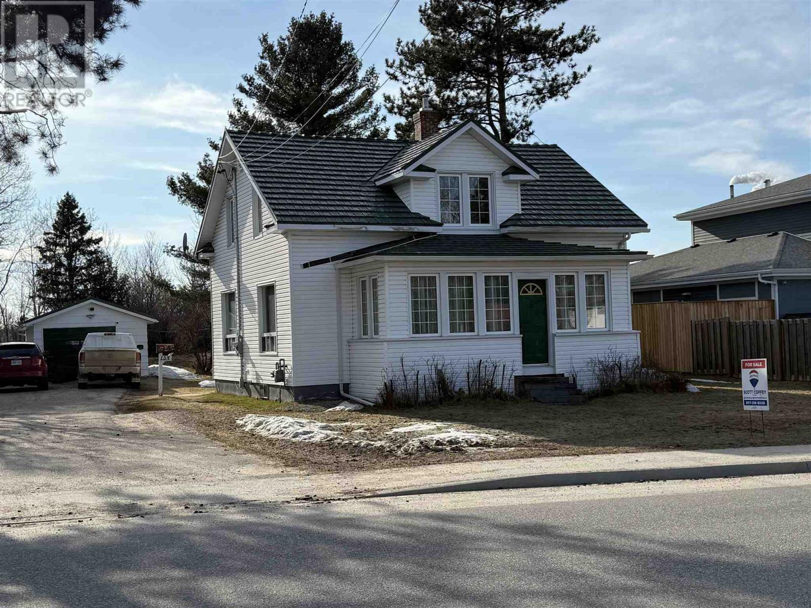 Property Photo: 154 Van Horne Ave ON P8N 2B7