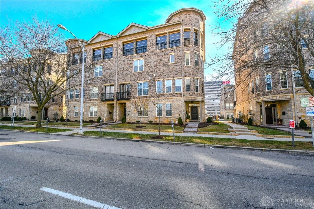 Property Photo:  118 W Monument Avenue  OH 45402 