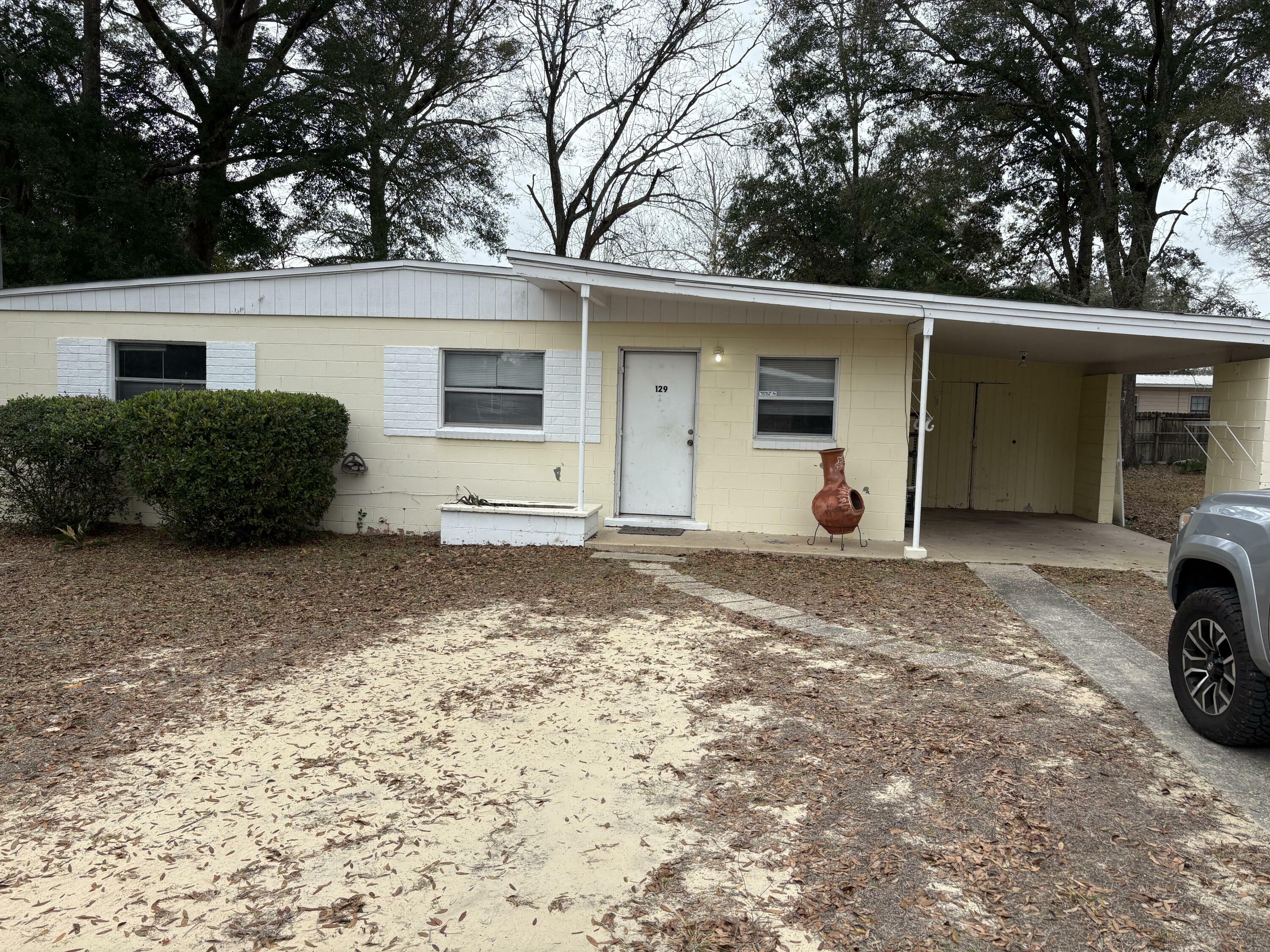 Property Photo:  129 2nd Street  FL 32578 