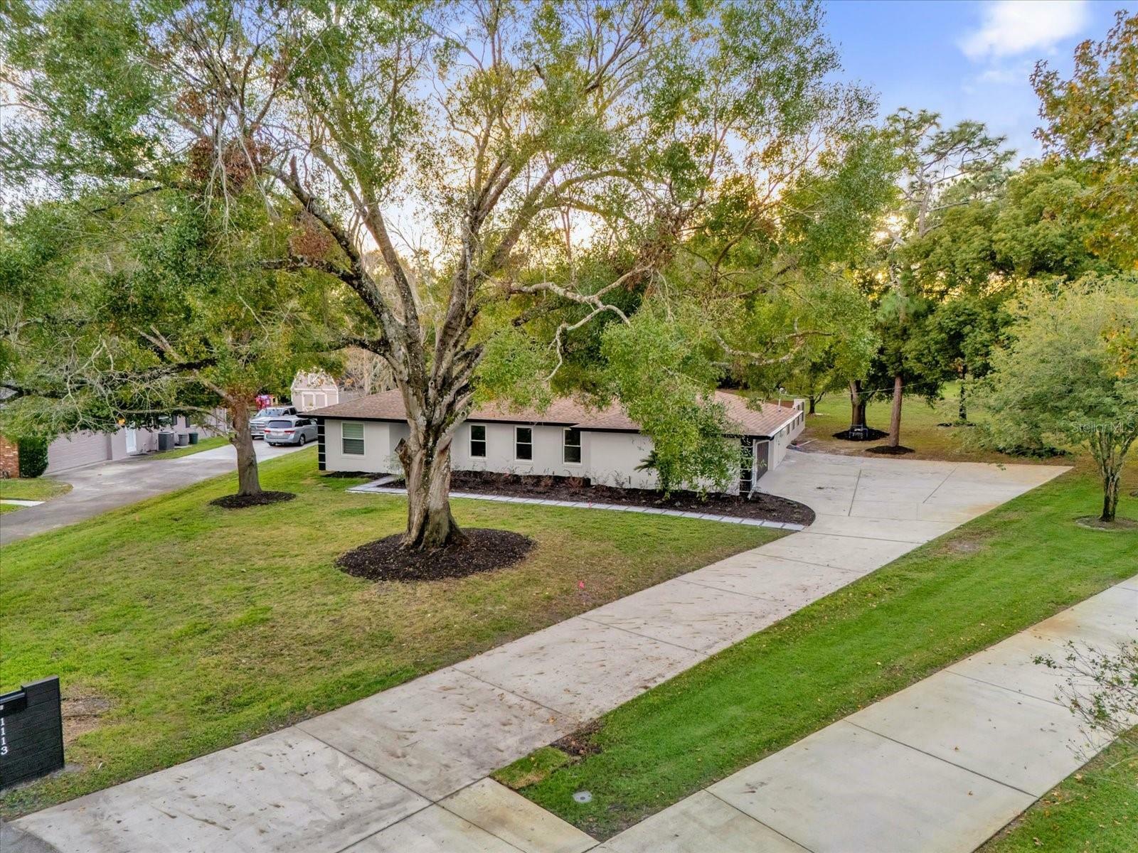 Property Photo:  1113 Black Acre Trail  FL 32708 