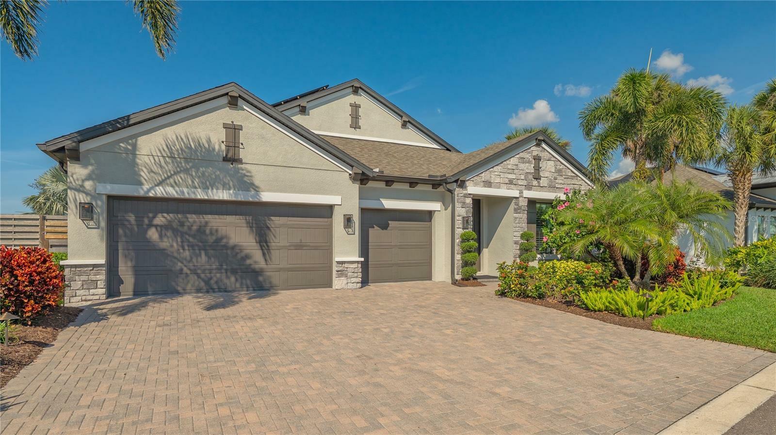 Property Photo:  2090 Sylvan Lea Drive  FL 34240 