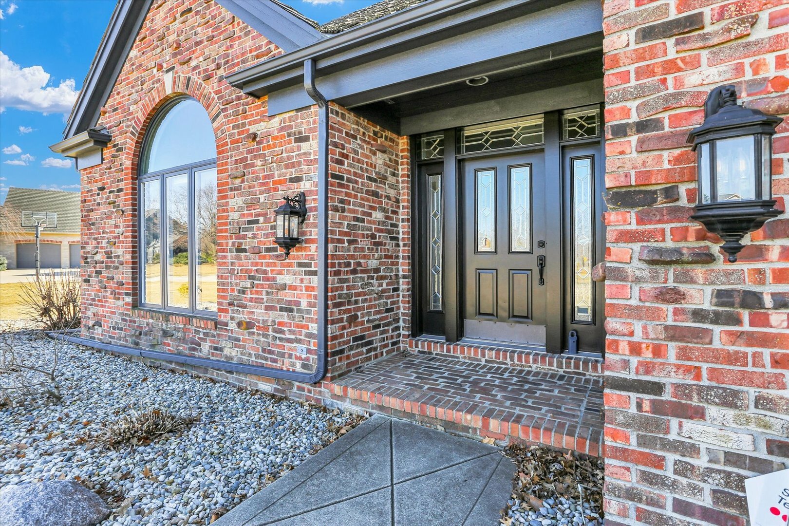 Property Photo:  1801 Cobblefield Court  IL 61822 