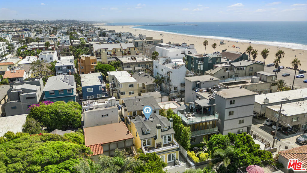 Property Photo: 20 Anchorage Street CA 90292