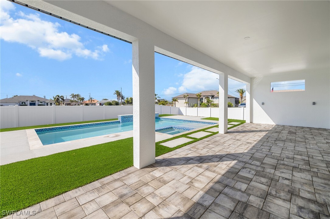 Property Photo: 1248 NW 35th Avenue FL 33993